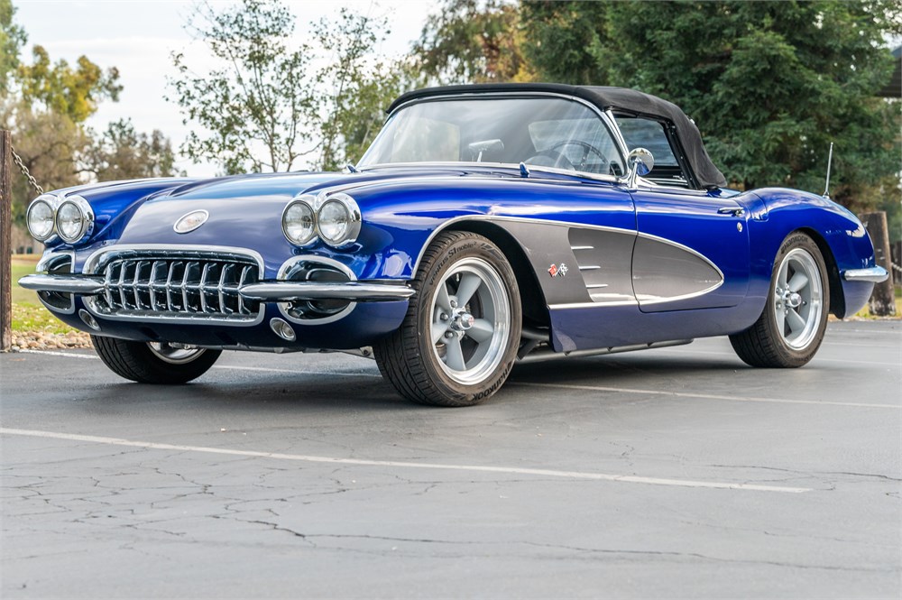 1960 Chevrolet Corvette Restomod available for Auction | AutoHunter.com ...