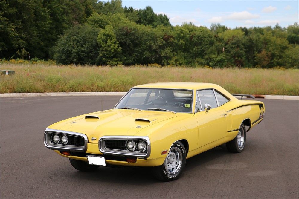 426 HEMI-Powered 1970 Dodge Super Bee Available For Auction ...